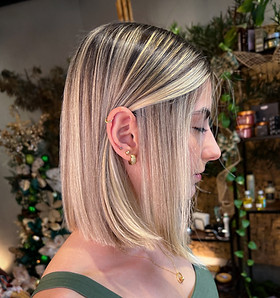 Especialista em Corte Feminino