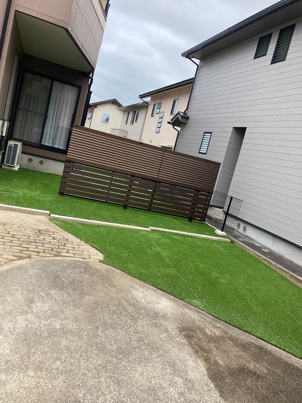 人工芝・目隠しフェンス