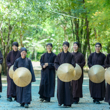 Lễ xuất gia gia đình Cây Hoa Giấy ngày 21/12/2025