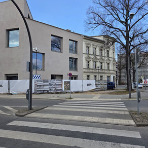 הכתובת הסמויה מהעין: אימפריית המצות שנעלמה מאחורי הפיגומים