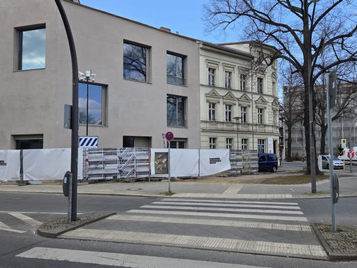 הכתובת הסמויה מהעין: אימפריית המצות שנעלמה מאחורי הפיגומים