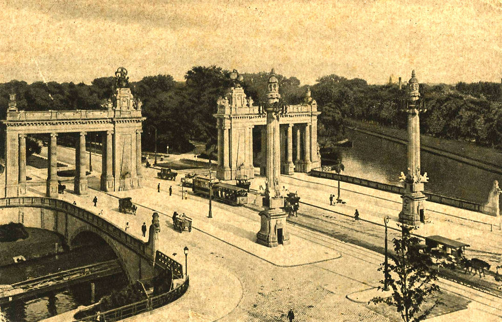 שער שרלוטנבורג בכניסה לברלין 1922 DVD: Berlin in alten Ansichten, Public domain, via Wikimedia Commons