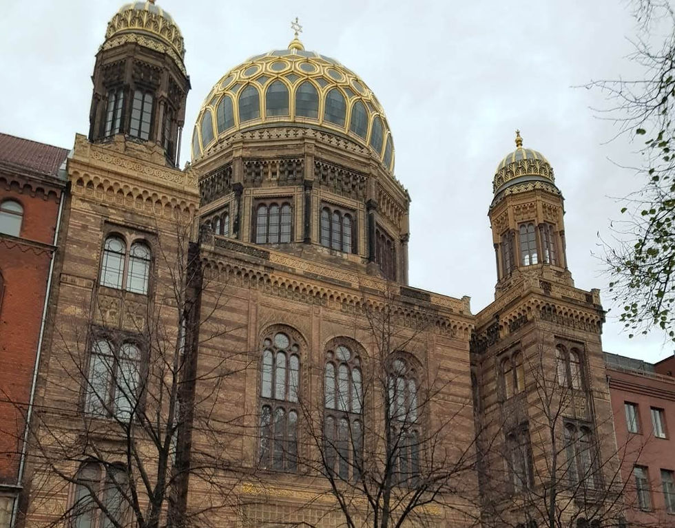 כיפת הזהב של בית הכנסת החדש בברלין - סמל האמנציפציה