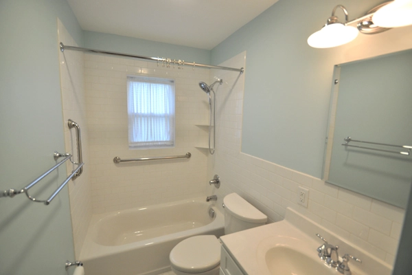 Pull-and-Replace-Bathroom.webp