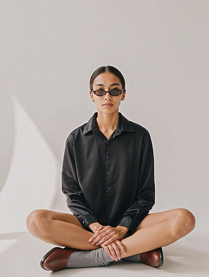 Minimalist Woman Portrait.jpeg
