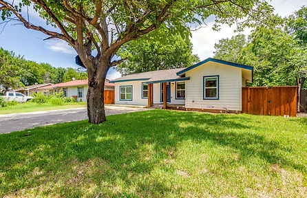 726 Circle Drive (15 of 51).jpg