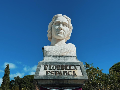 Busto Florbela Espanca