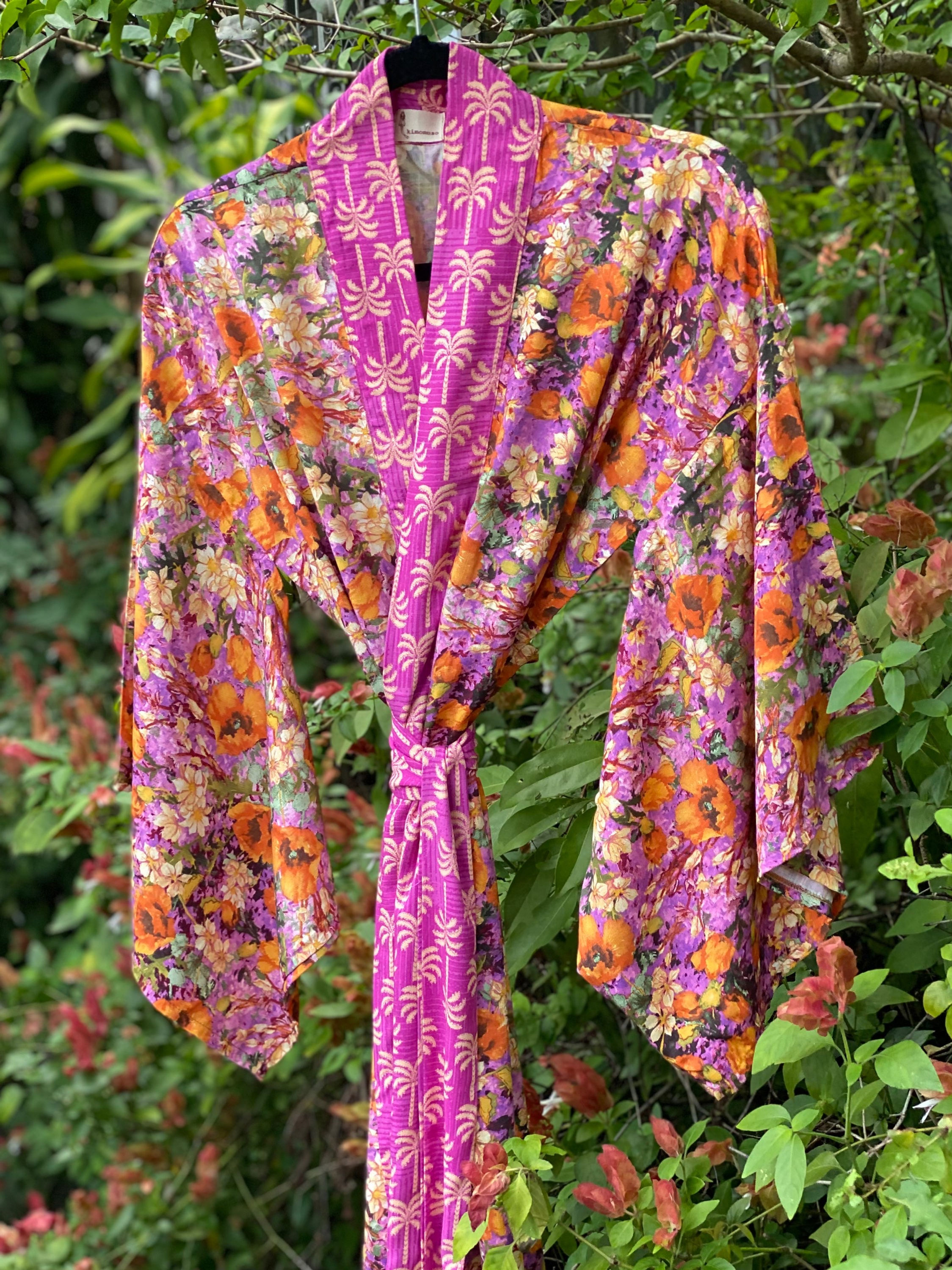 Kimono longo floral rosa