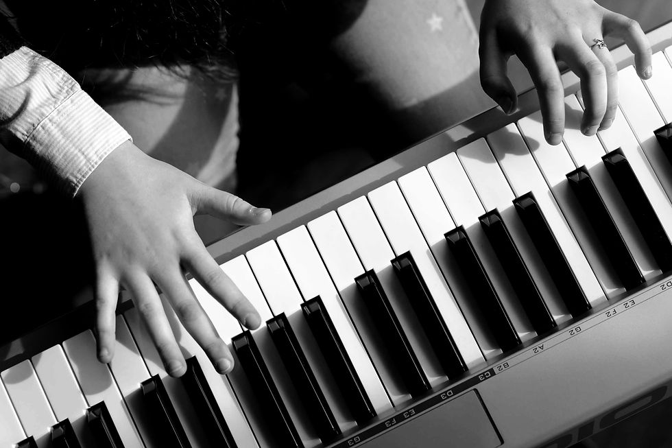 Piano Keyboard_edited.jpg