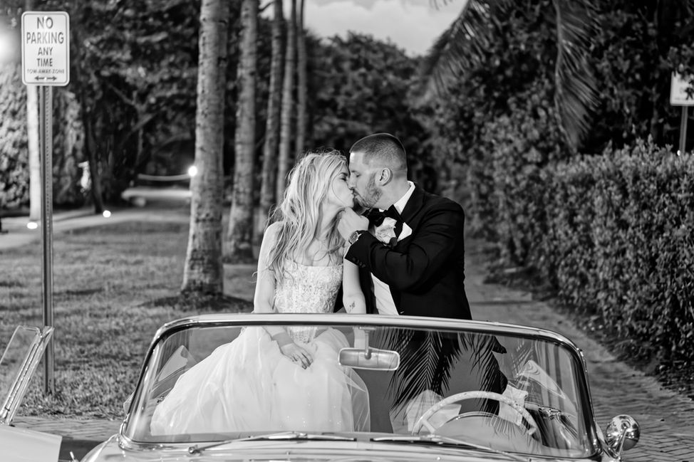Destination Wedding Photography In Maimi!