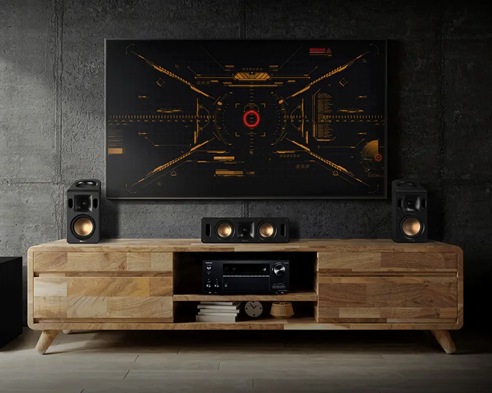 Onkyo-TX-NR7100-with-home-theater-system_2000x1333