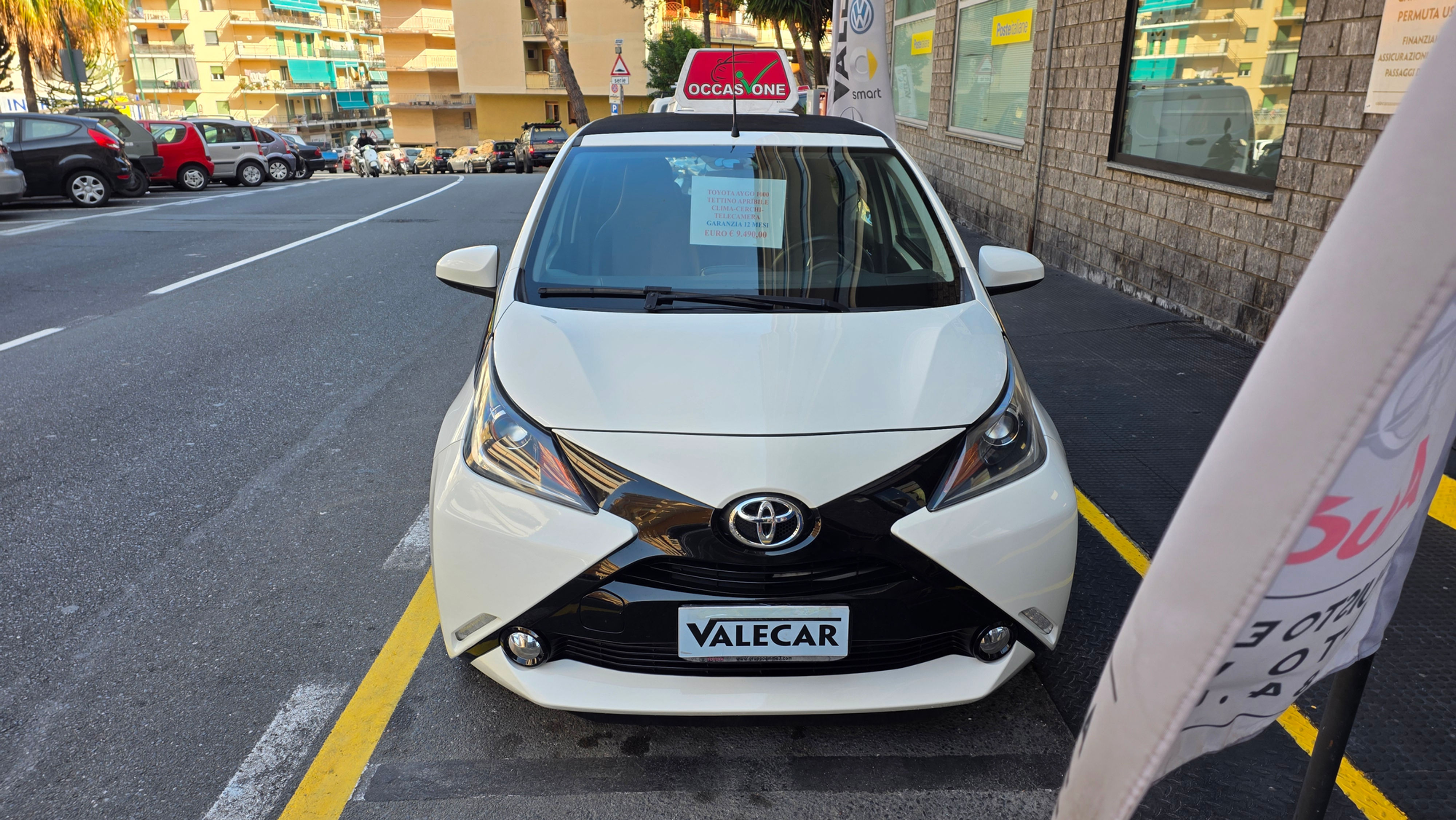 toyota aygo 1000 x-cool