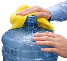 água mineral galão sendo higienizado em curitba