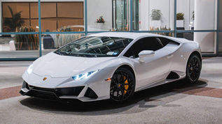 2021 White Lamborghini Huracan EVO