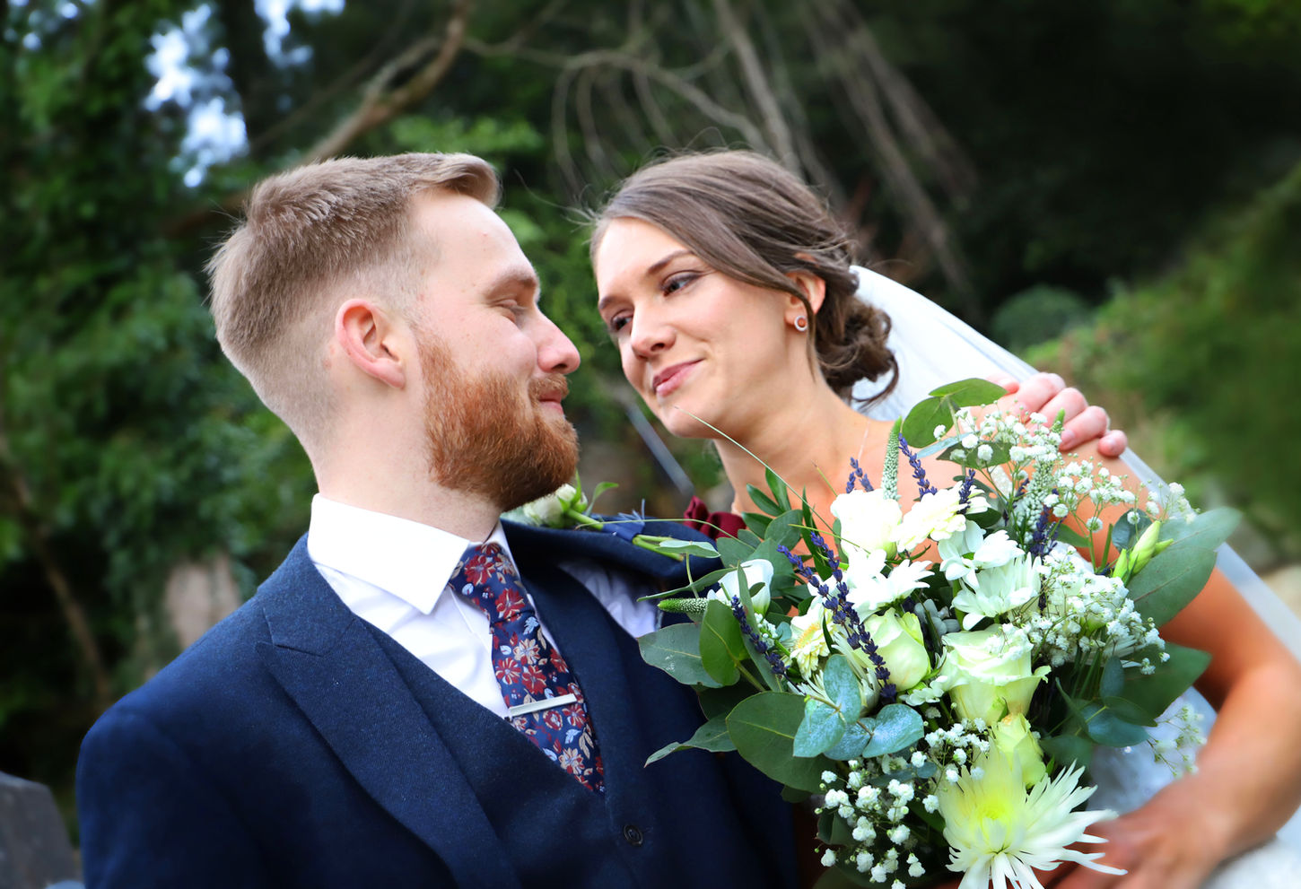 Wedding photos bride and groom