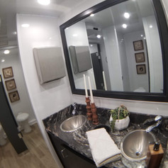 21-9 Womens Vanity.jpeg