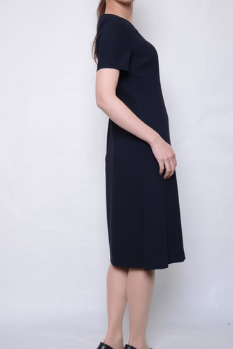 ウエストVカットデザインワンピース | nouv confini（ヌーヴコンフィニ）