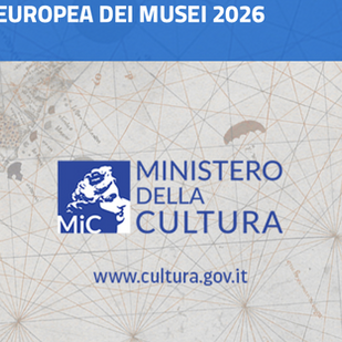 Sabato 23 maggio 2026 torna in tutta Europa la Notte Europea dei Musei, l'iniziativa promossa dal Ministero della Cultura francese e patrocinata da UNESCO, Consiglio d'Europa e ICOM. Si tratta della 20ª edizione di un appuntamento ormai consolidato, in cui musei, gallerie, complessi monumentali e parchi archeologici aprono le porte in orario serale a un costo simbolico, in genere un euro, per favorire l'accesso del pubblico al patrimonio culturale.