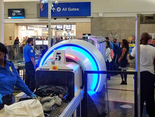 State programmando un viaggio negli Stati Uniti e vorreste portare con voi i rullini per la vostra f