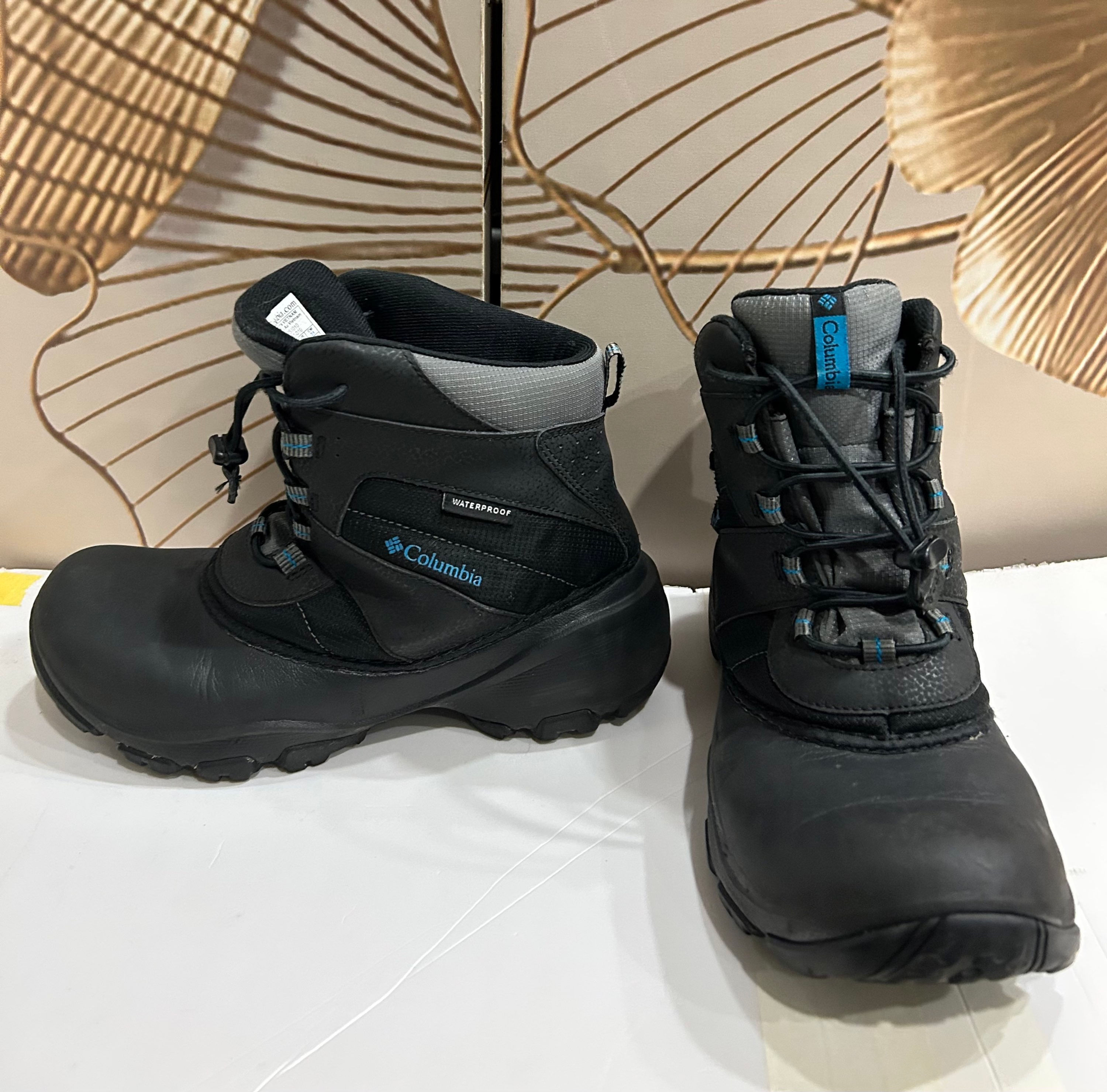 Columbia Snow Boots, size US 5