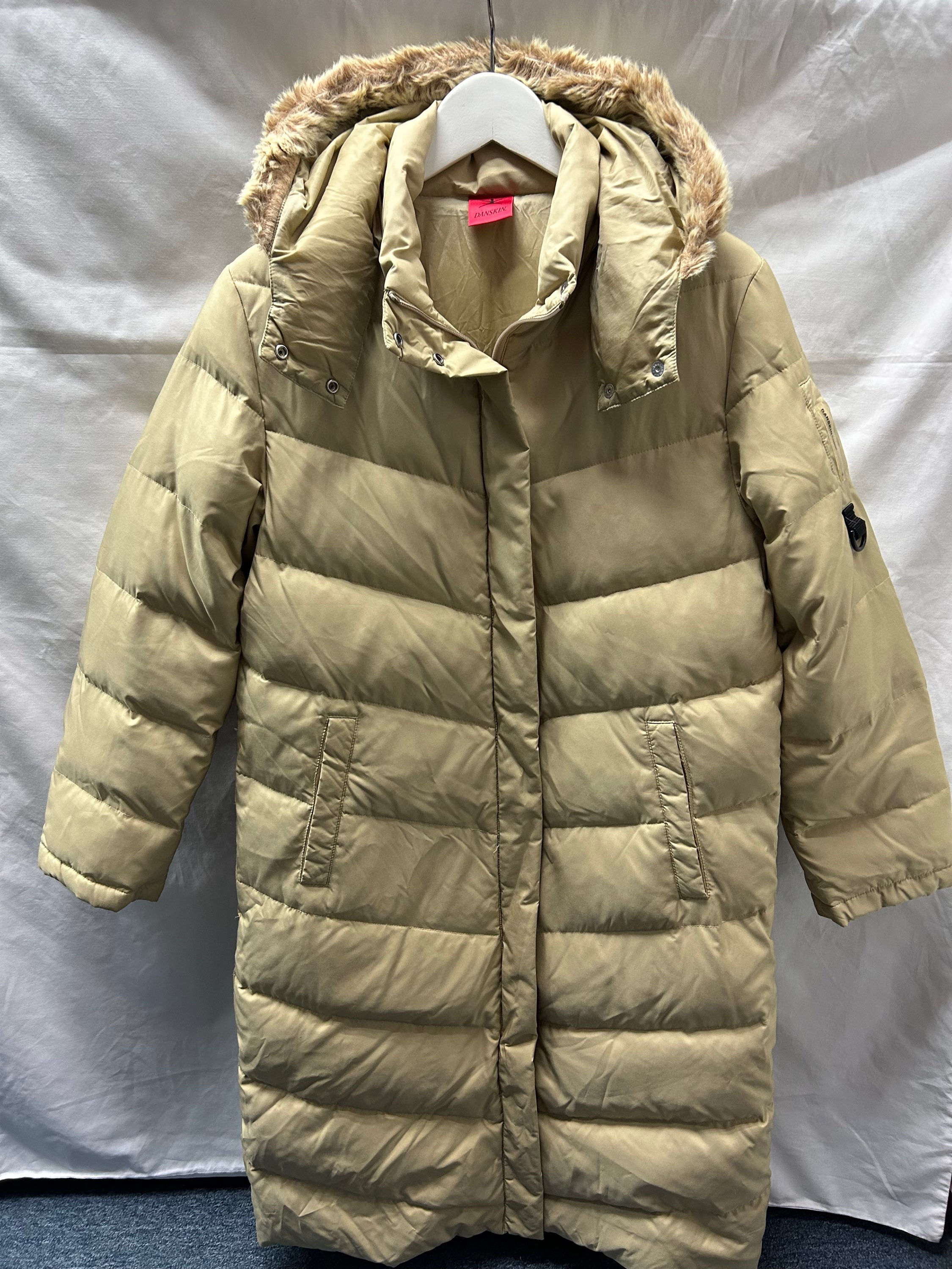 Winter Wear Singapore; Rent Winter Wear Singapore