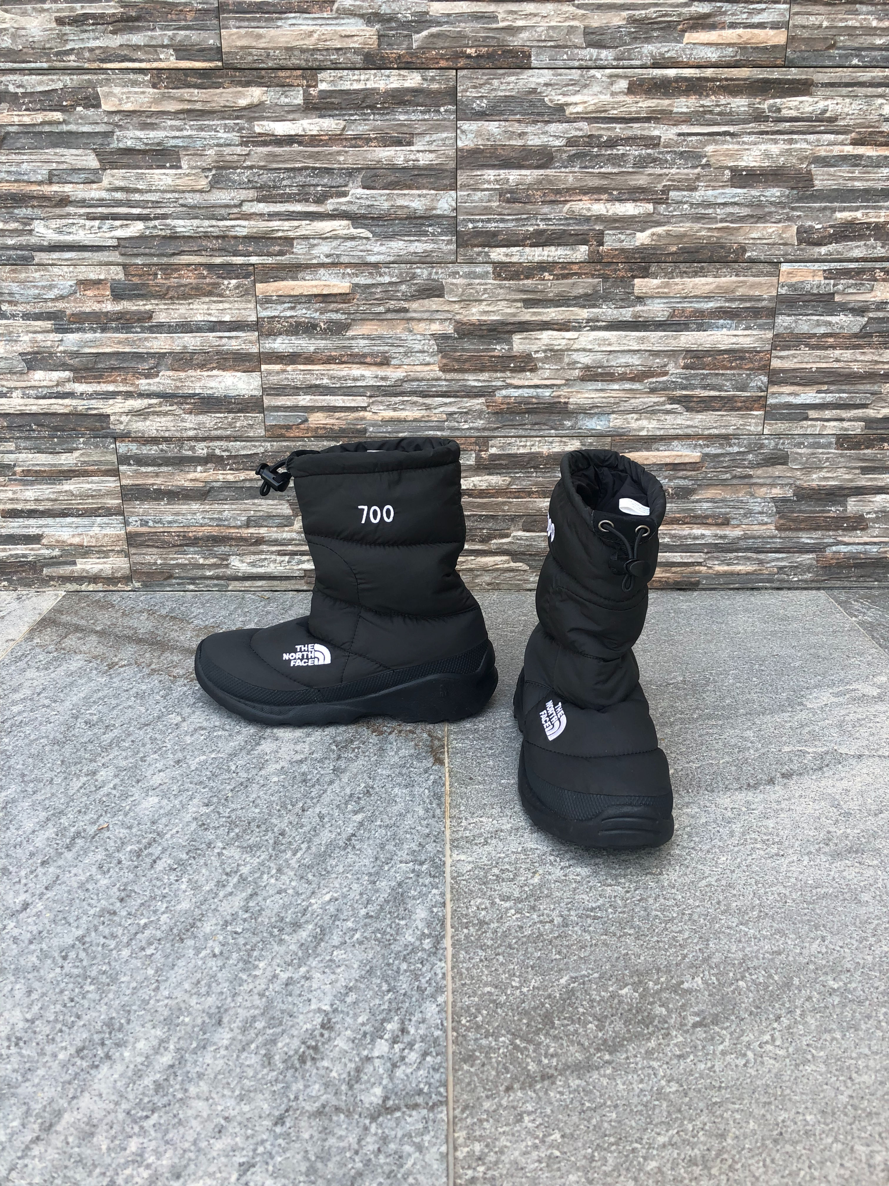 The North Face Snow Boots, size US 5