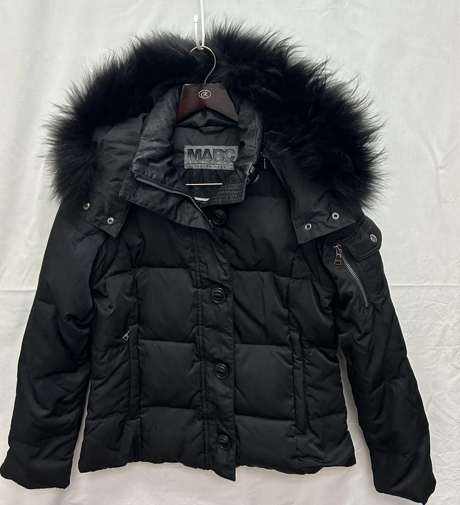 Rent Winter Jacket; Winter Wear Rental in Singapore