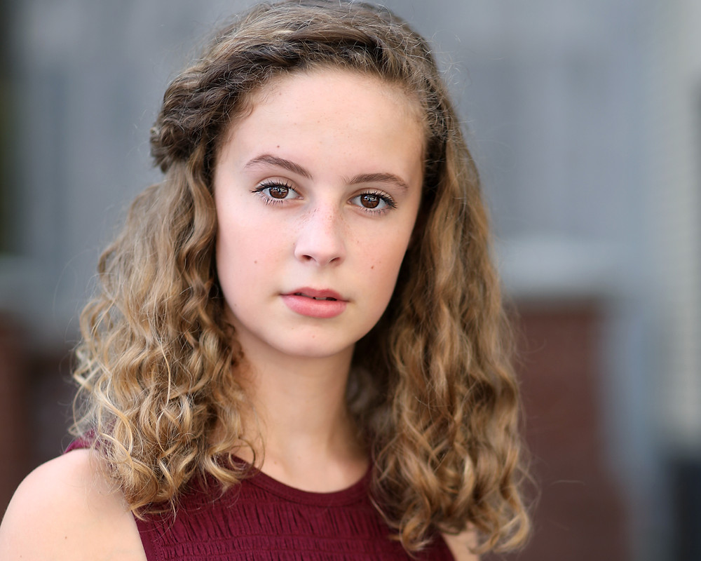 Headshot of Camila Escobar