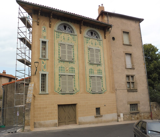 Parent, maison Four, façade du Vidi aquam : les fontaines de vie.
