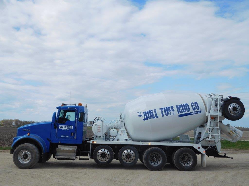 Welsh Equipment Used Mixer Truck Gallery
