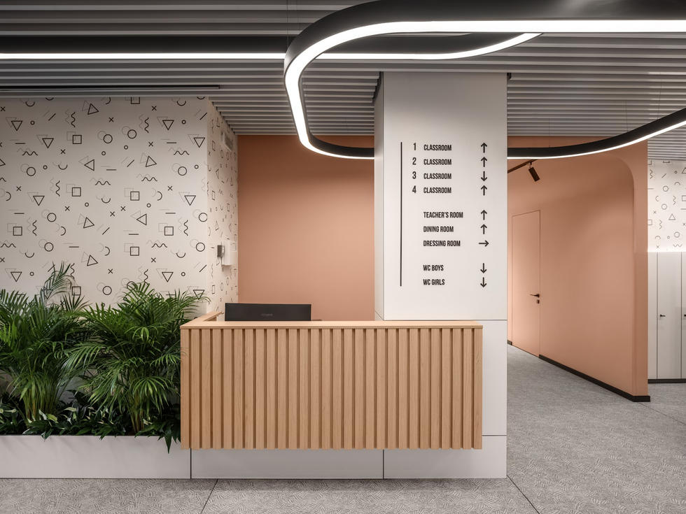 HELLO SCHOOL
by SVOYA studio