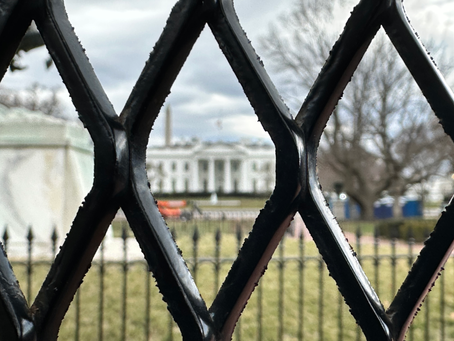 « Nous n’avons jamais rien vu de tel à la Maison Blanche, la différence entre hier et aujourd’hui c’est la persécution envers les migrants, ils sont devenus les méchants ! » 