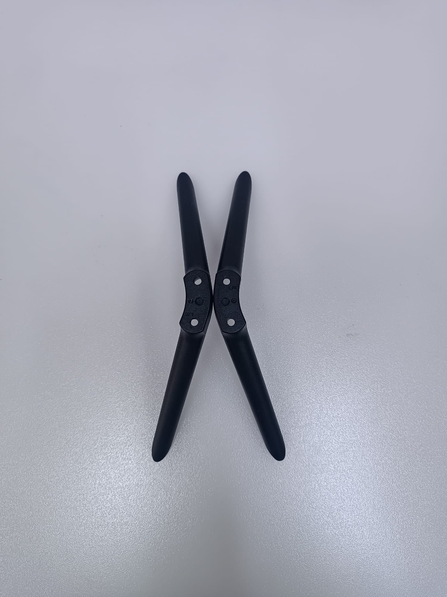 Dijitsu 32D7100 , MASA ÜSTÜ YER AYAĞI , YER STANDI