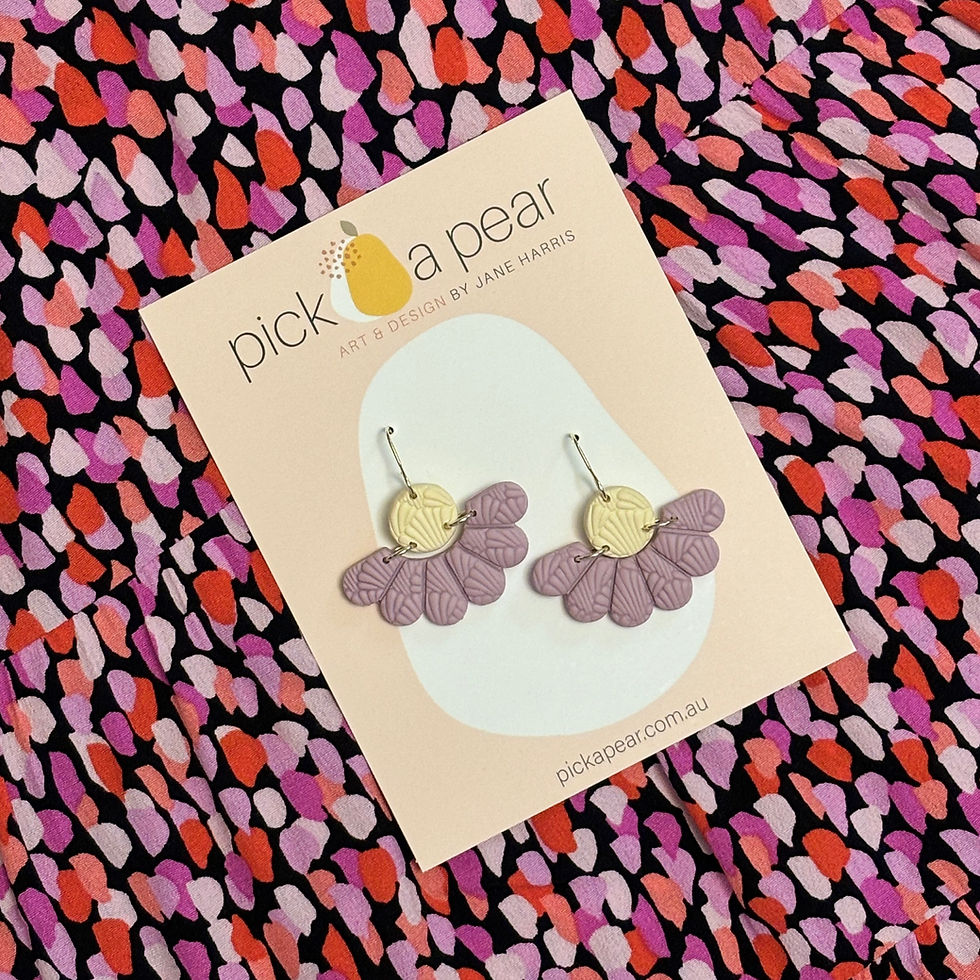 Thumbnail: Daisy Dangle Earrings in Misty