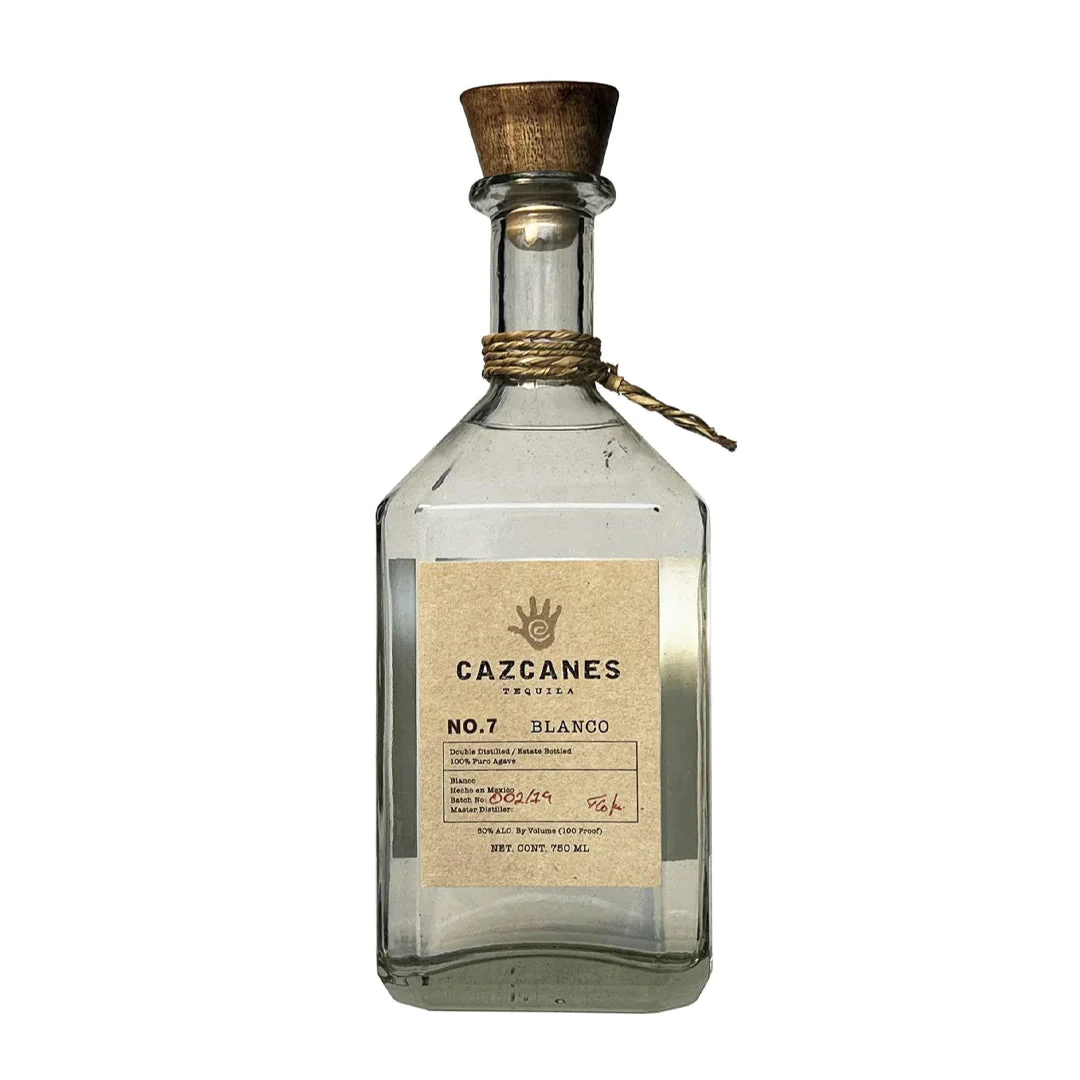 CazcanesNo.7Blanco.webp