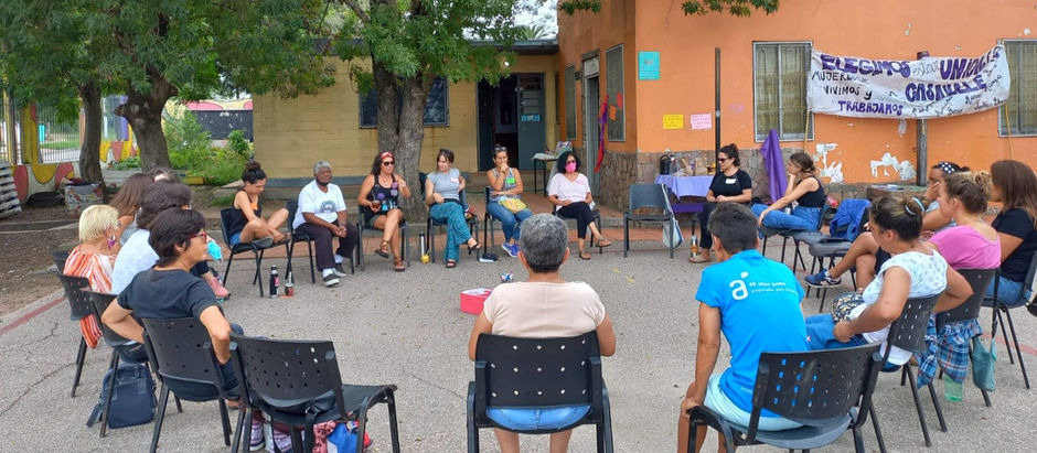 Tejiendo redes feministas en el territorio