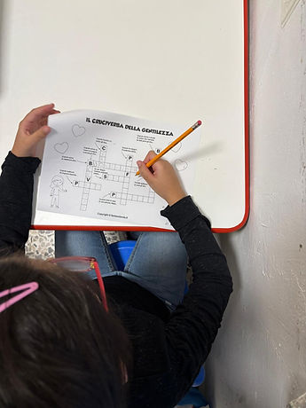 DISEGNO CASA DI IULIA BAMBINO.jpg