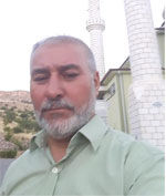 DELİ DEĞİL O BİR DAVETÇİ..