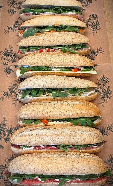 Broodjes verticaal 01_edited.jpg