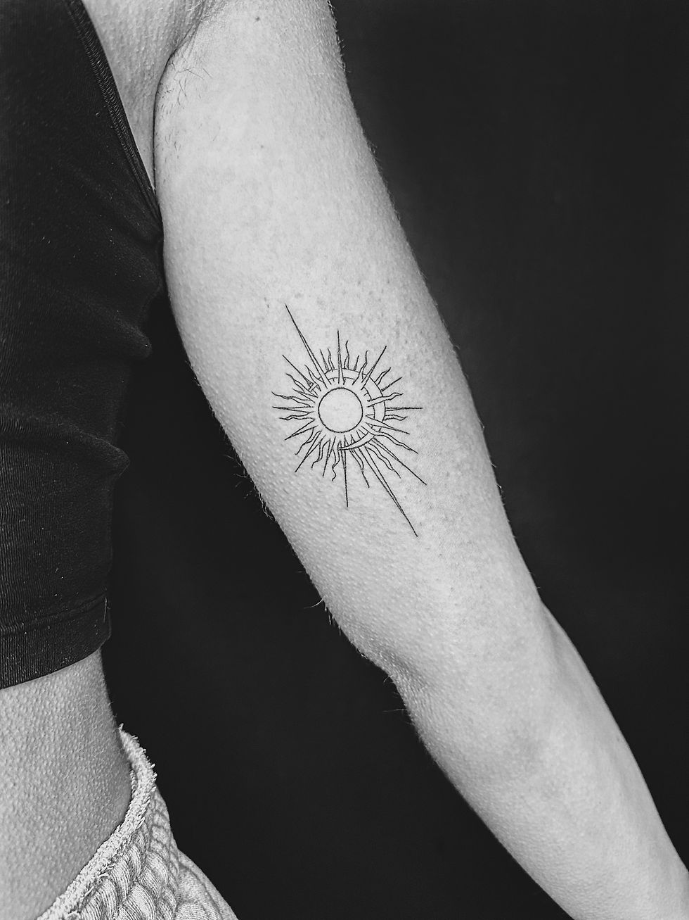 Fine Line Tattoo by Moe