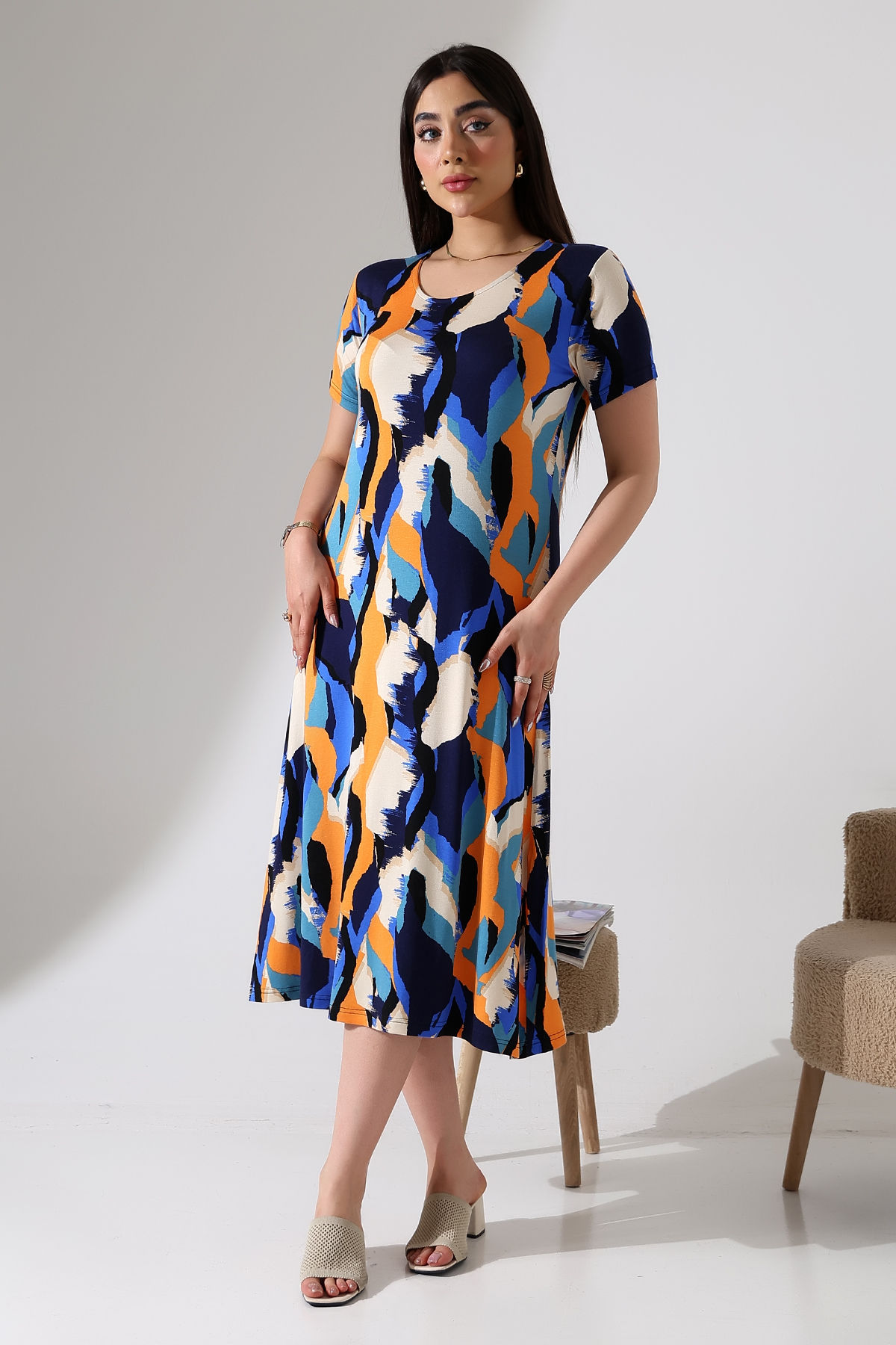 Renk Detaylı Uzun Elbise