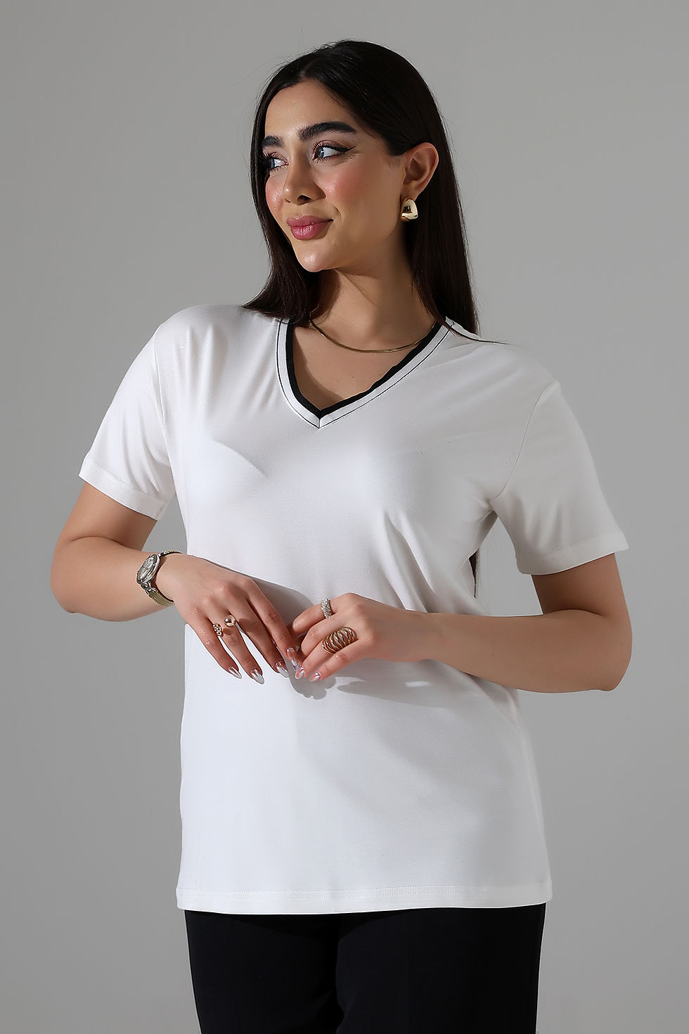 Küçük resim: Ribana Yaka Beyaz T-Shirt