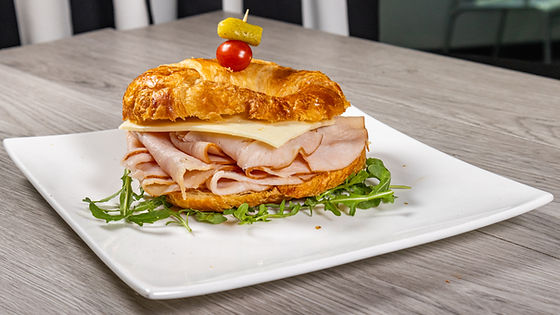 SIGNATURE SANDWICHES TRAY FOR 10-12