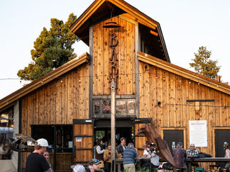 The Barn In Sisters Holiday Update - November Edition 