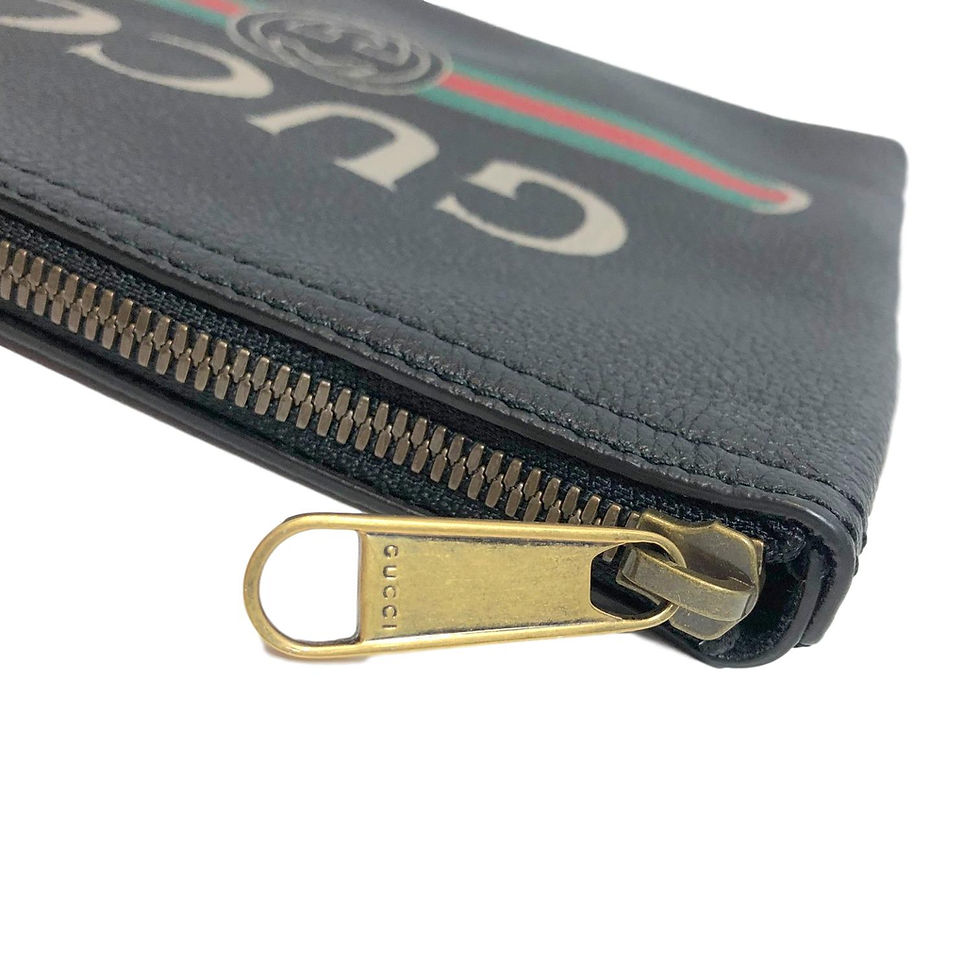 Thumbnail: GUCCI Leather Clutch