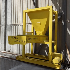Bantlı Beton Besleme Kovası