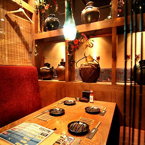 沖縄ダイニング琉歌 店内②.jpg