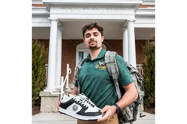 Student-alumni nonprofit, In a Soldier’s Shoes, is impacting veterans locally, expanding nationally