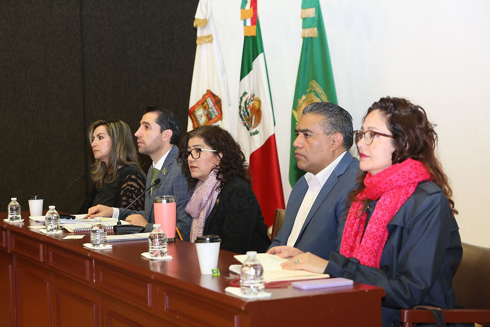 Rinden protesta nuevos directores de la Facultad de Arquitectura y de Centros Universitarios de la UAEMéx