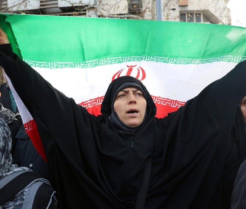 EE.UU. prepara opciones militares en Irán